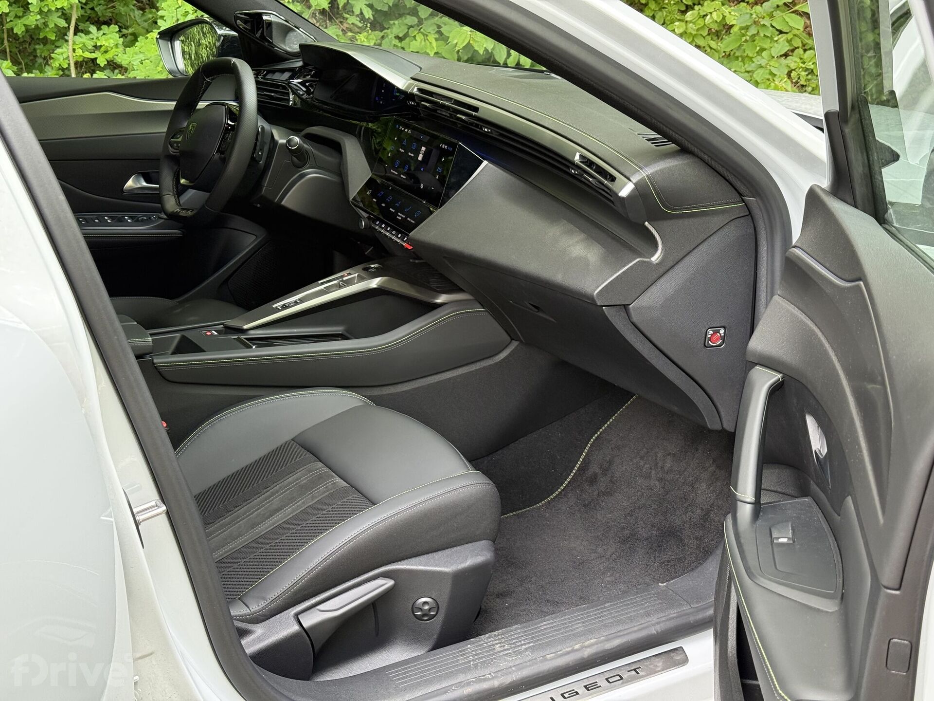 Peugeot 308 SW GT Plug-in Hybrid 195