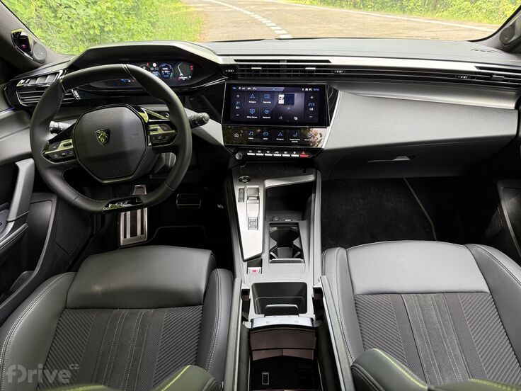 Peugeot 308 SW GT Plug-in Hybrid 195