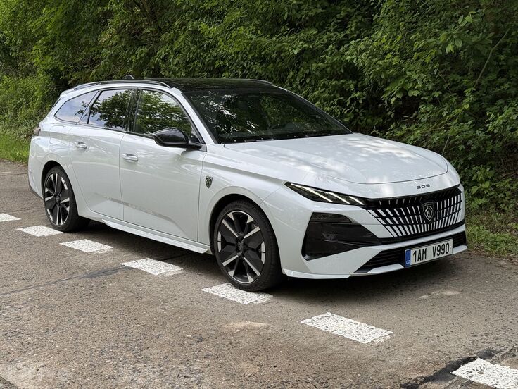 Peugeot 308 SW GT Plug-in Hybrid 195