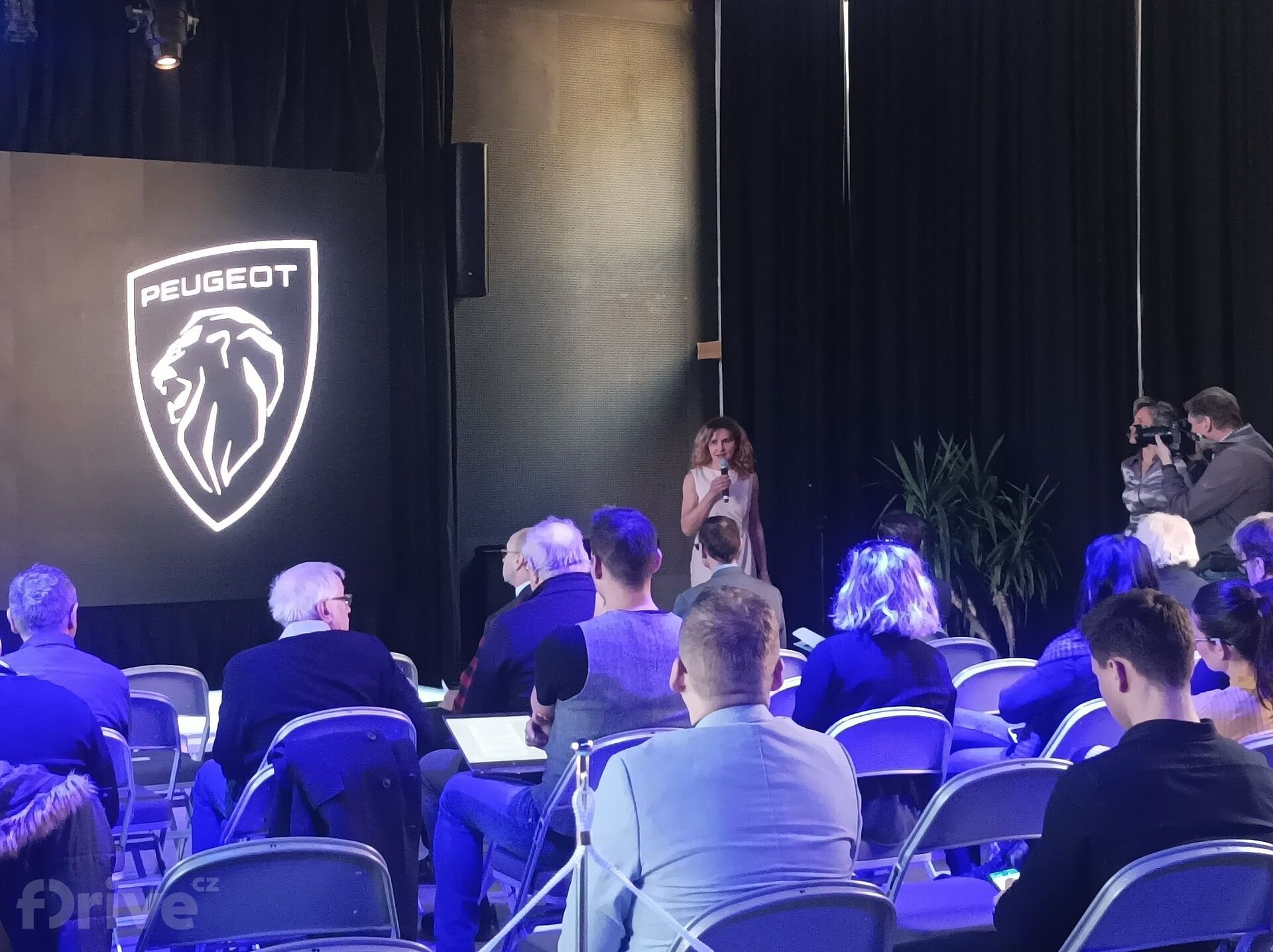 Peugeot 408 a jeho česká premiéra