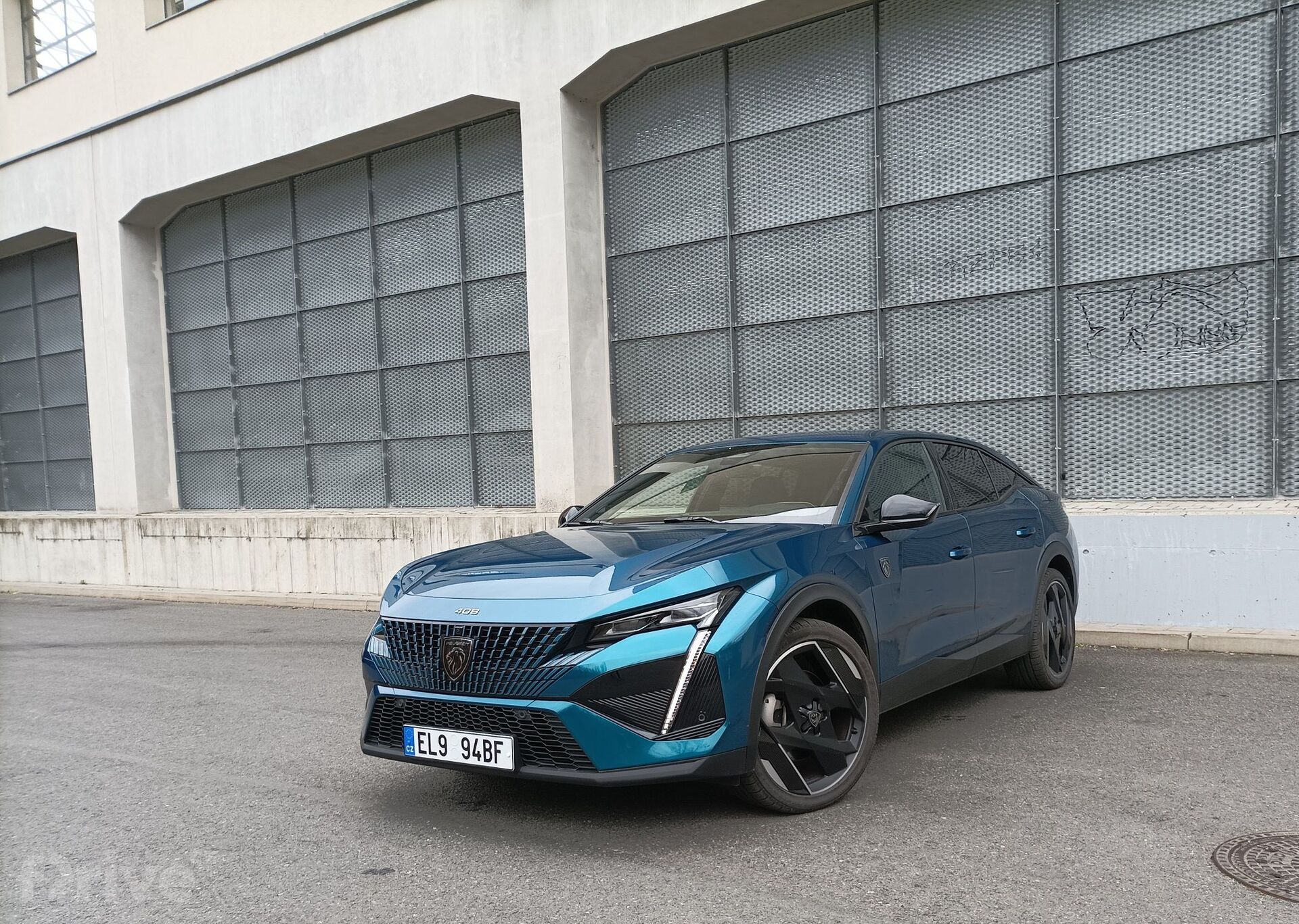 Peugeot 408 Hybrid 225 GT