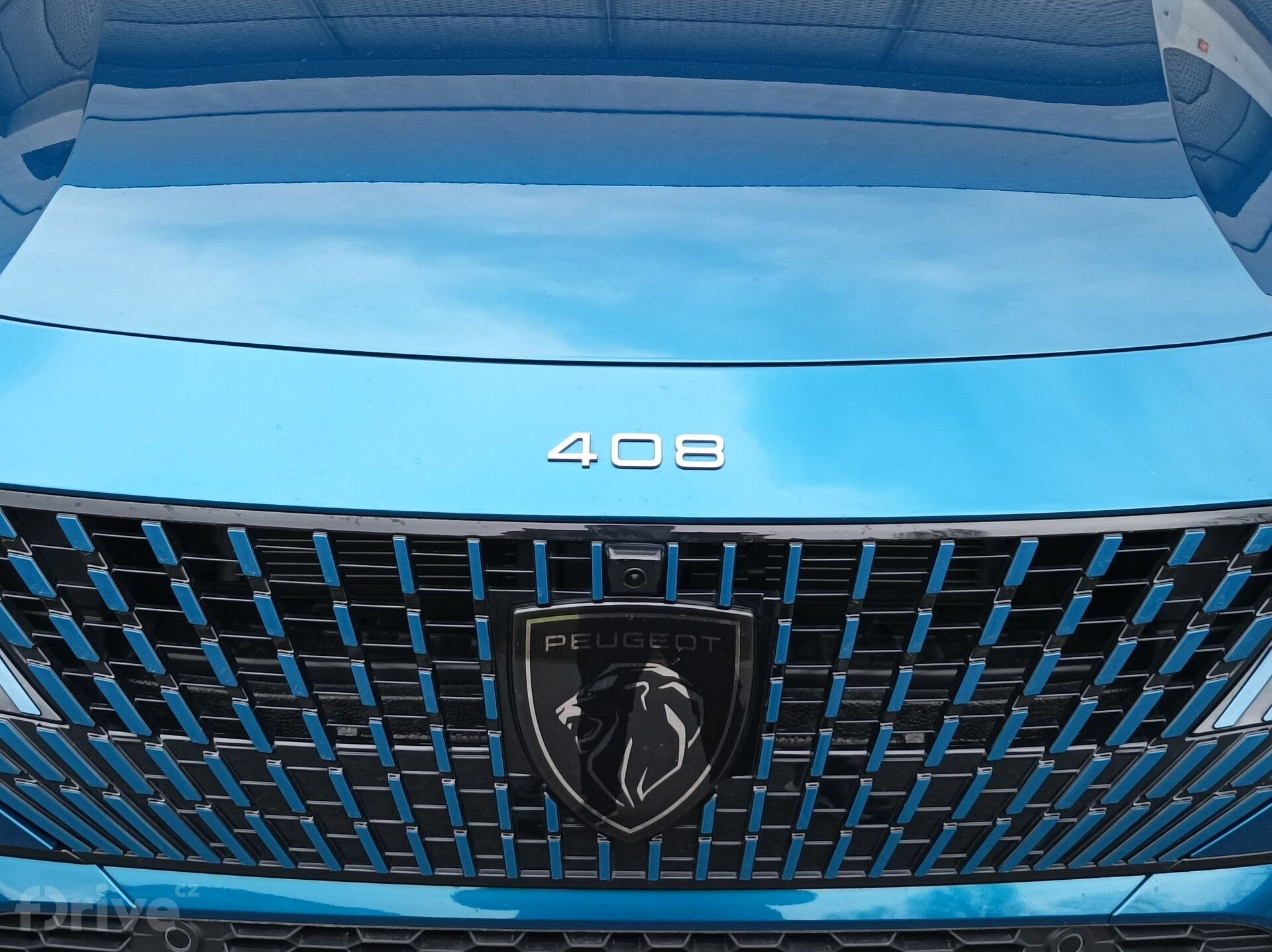 Peugeot 408 Hybrid 225 GT