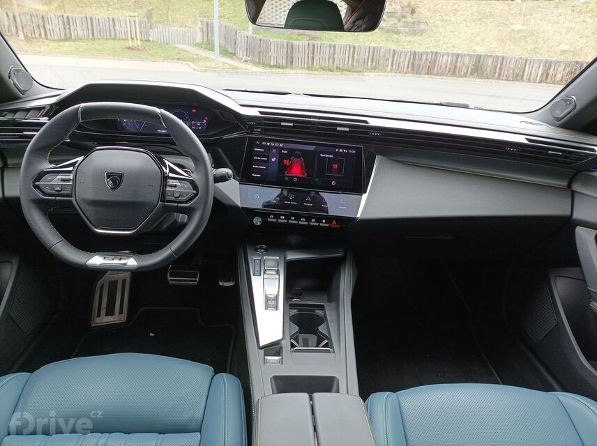 Peugeot 408 Hybrid 225 GT