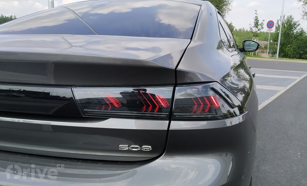 Peugeot 508 Hybrid (2021)