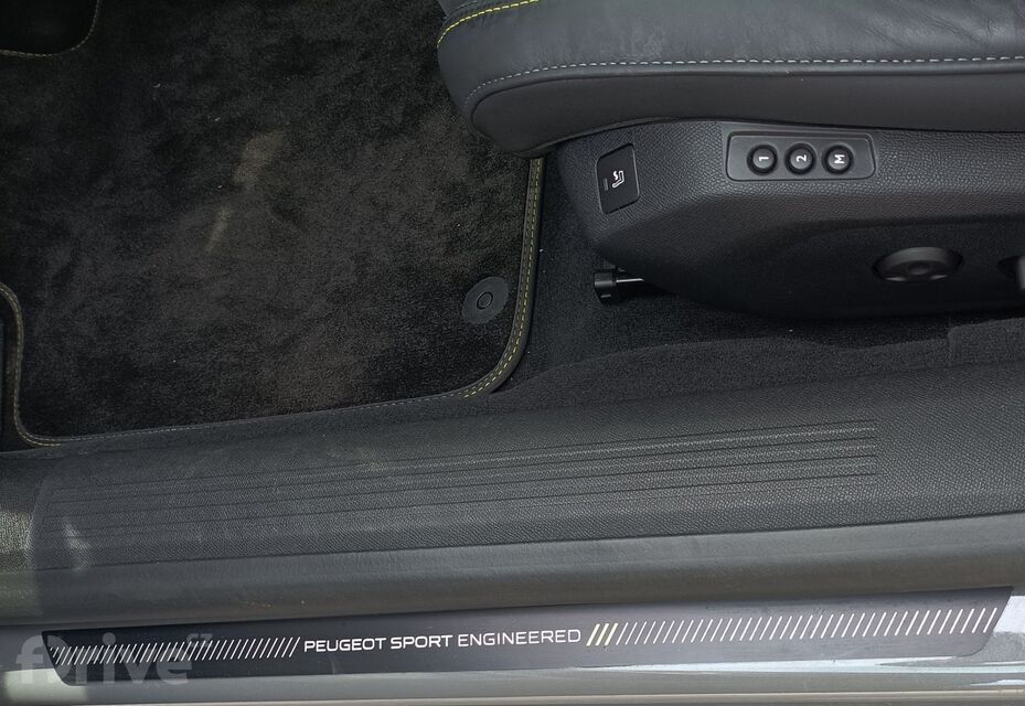 Peugeot 508 PSE (2022)