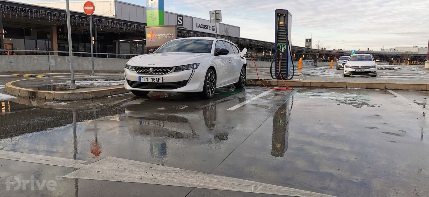 Peugeot 508 SW (2018)