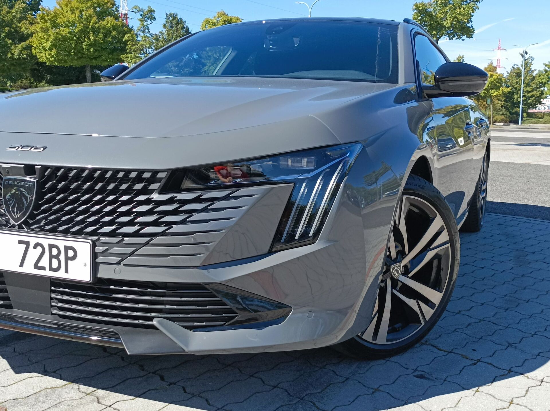 Peugeot 508 SW (2023)