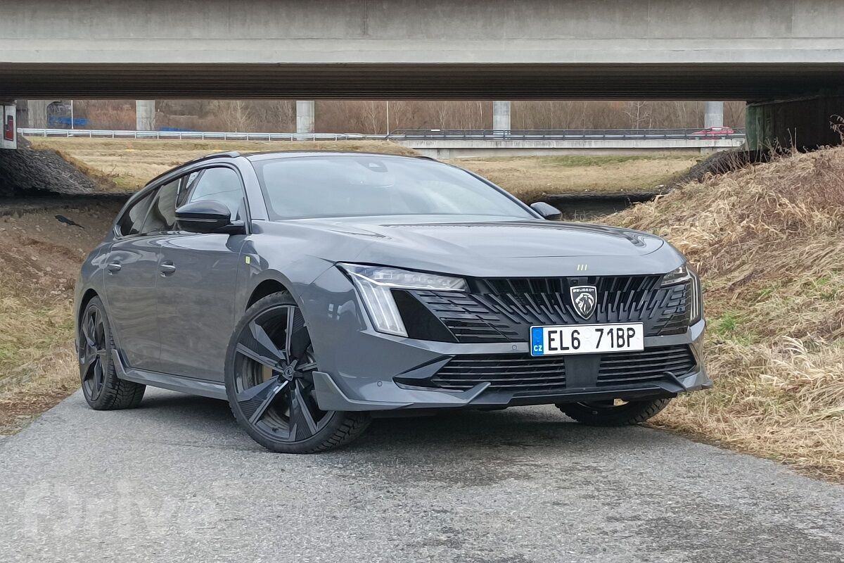 Peugeot 508 SW PSE (2024)