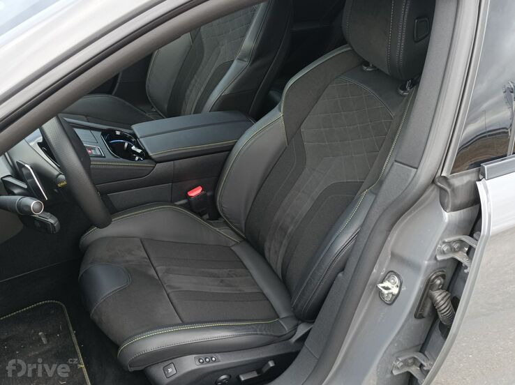 Peugeot 508 SW PSE (2024)