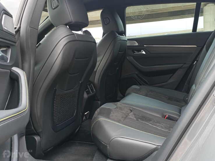 Peugeot 508 SW PSE (2024)