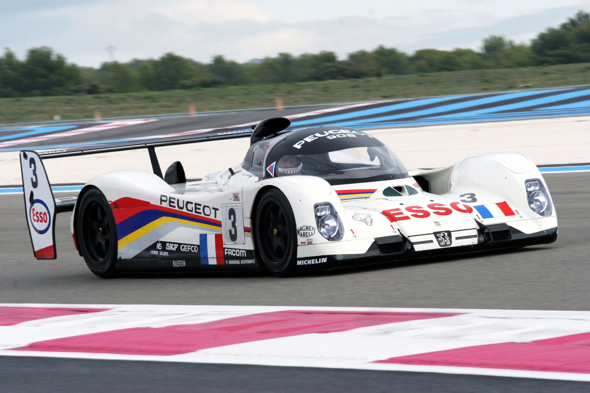 Peugeot 905B