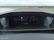 Peugeot e-2008 facelift (2023)