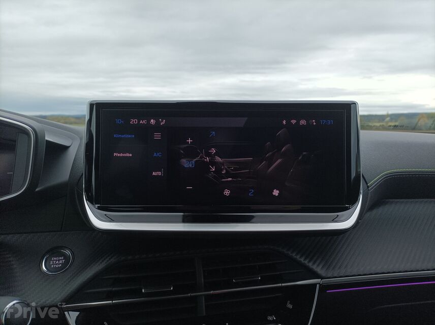 Peugeot e-2008 facelift (2023)