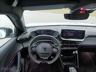 Peugeot e-2008 facelift (2023)