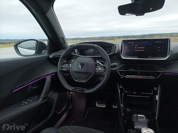 Peugeot e-2008 facelift (2023)