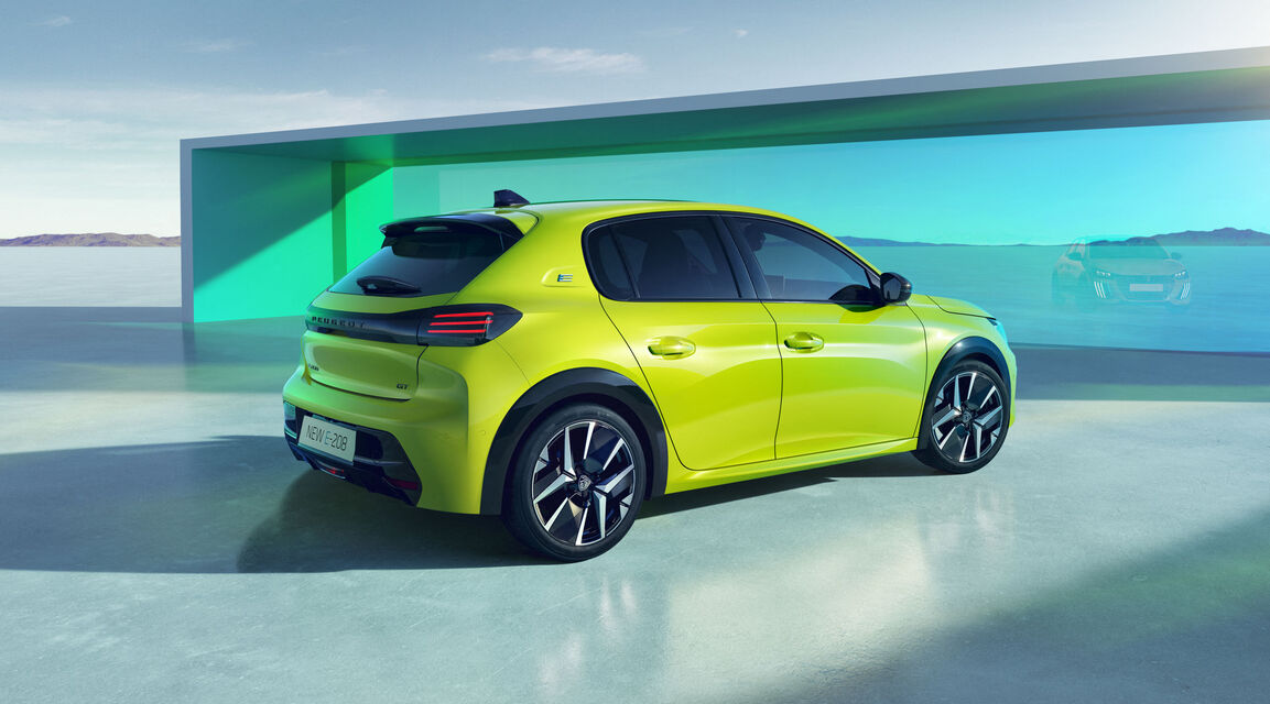 Peugeot e-208 (2023)