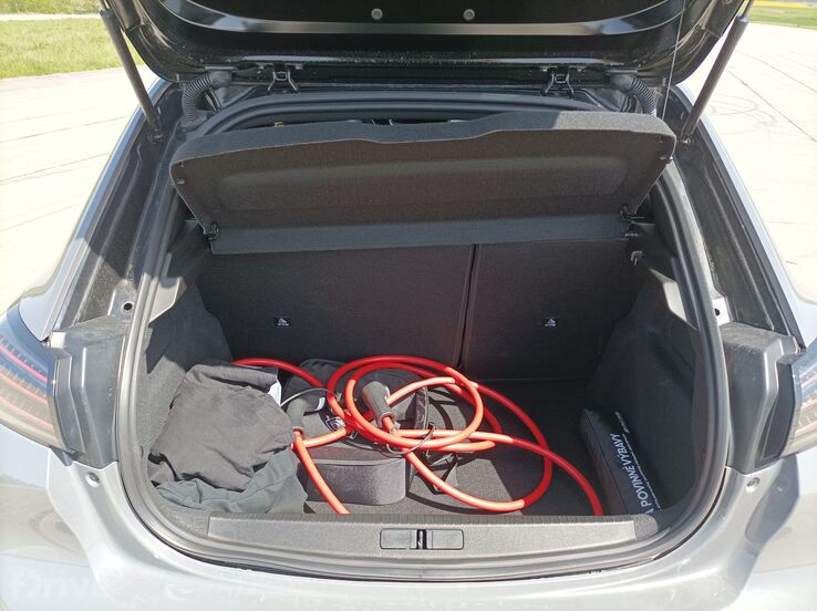 Peugeot e-208 (2023)