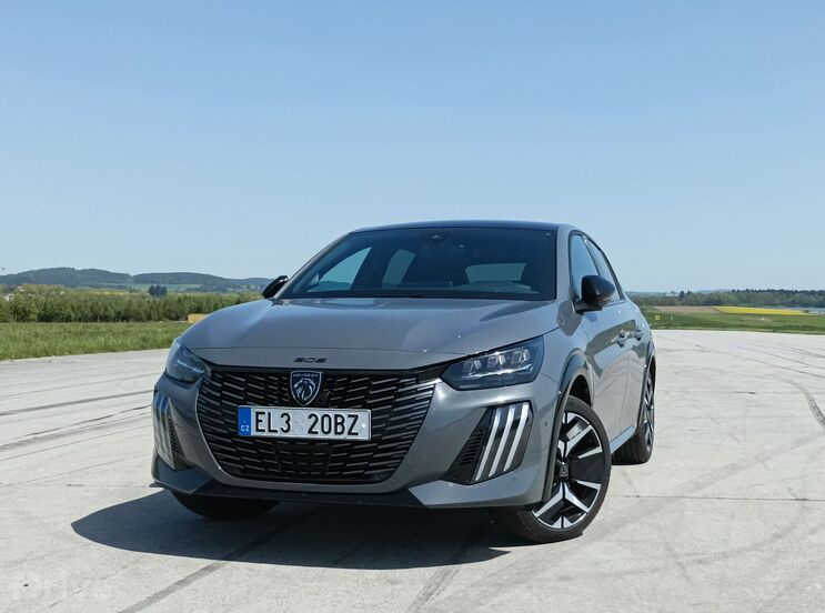 Peugeot e-208 (2023)