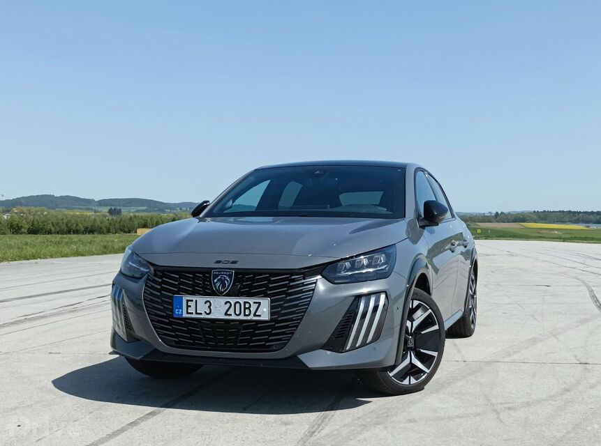 Peugeot e-208 (2023)