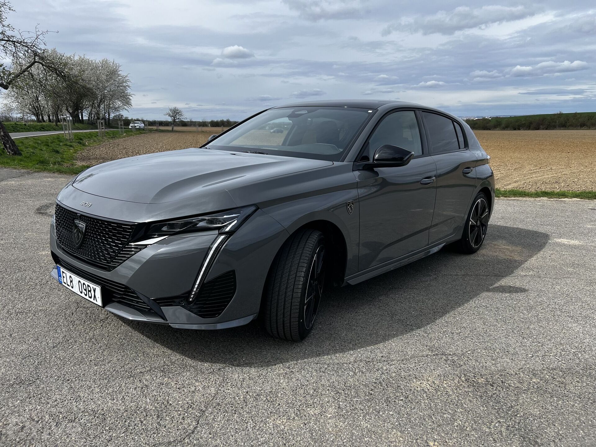 Peugeot e-308 (2023)