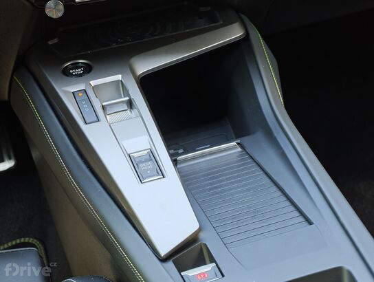 Peugeot E-408 facelift (2026)