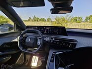 Peugeot E-5008 Long Range