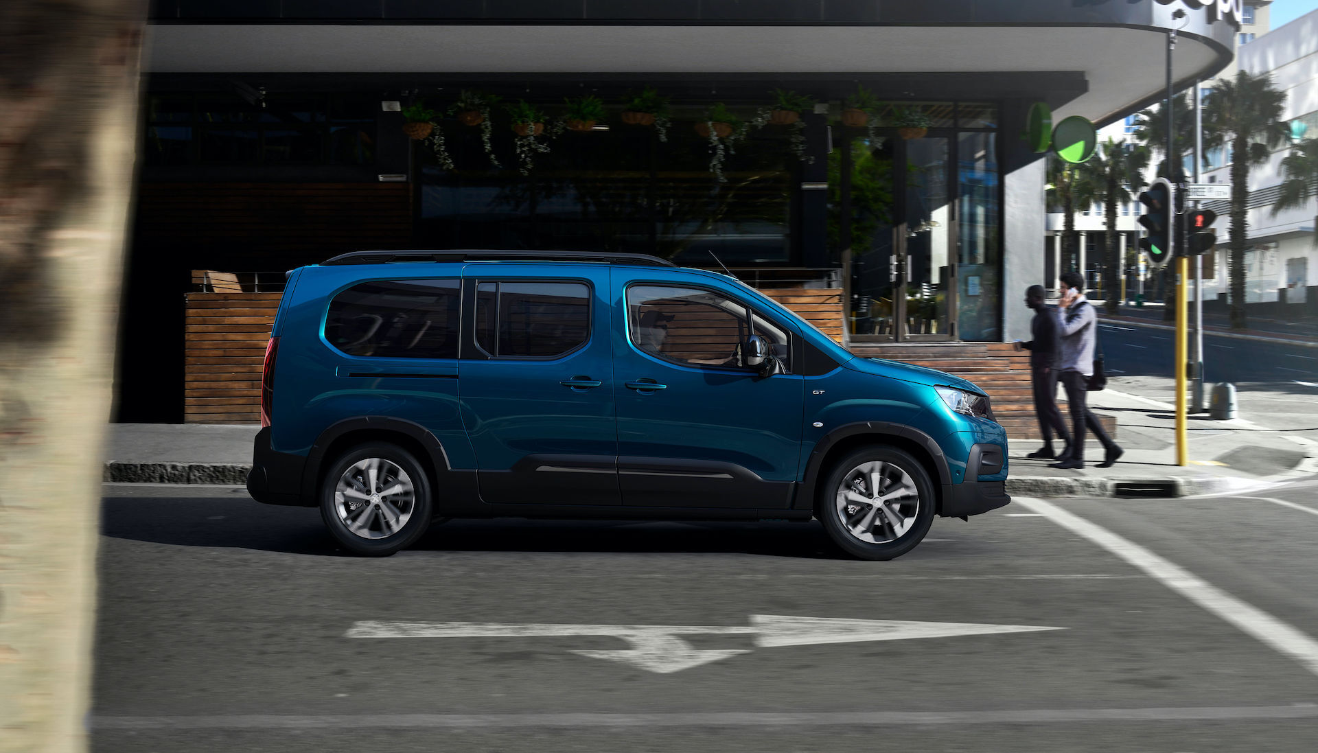 Peugeot e-Rifter (2021)