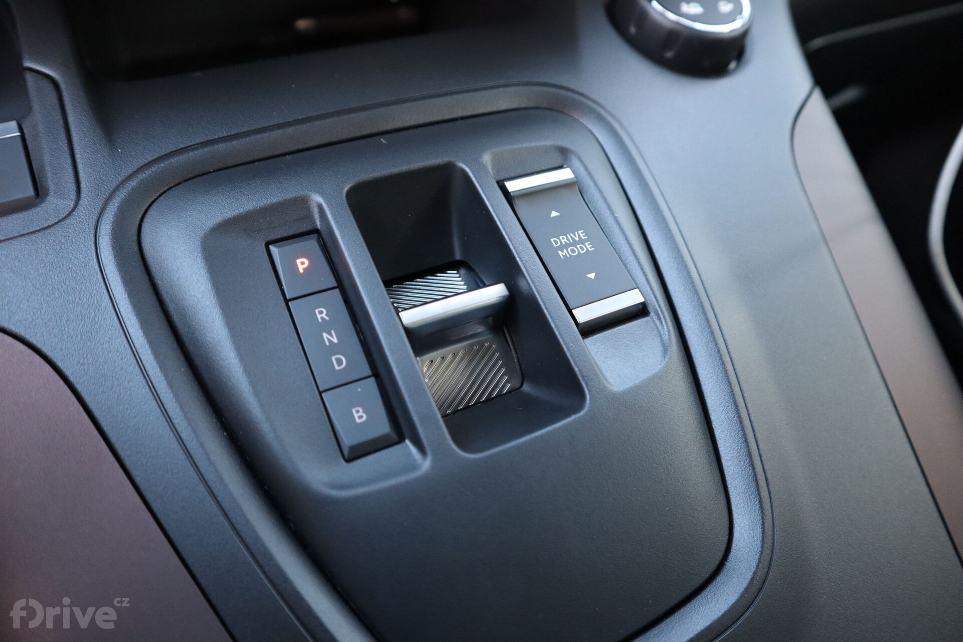 Peugeot e-Rifter (2021)