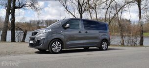 Peugeot e-Traveller
