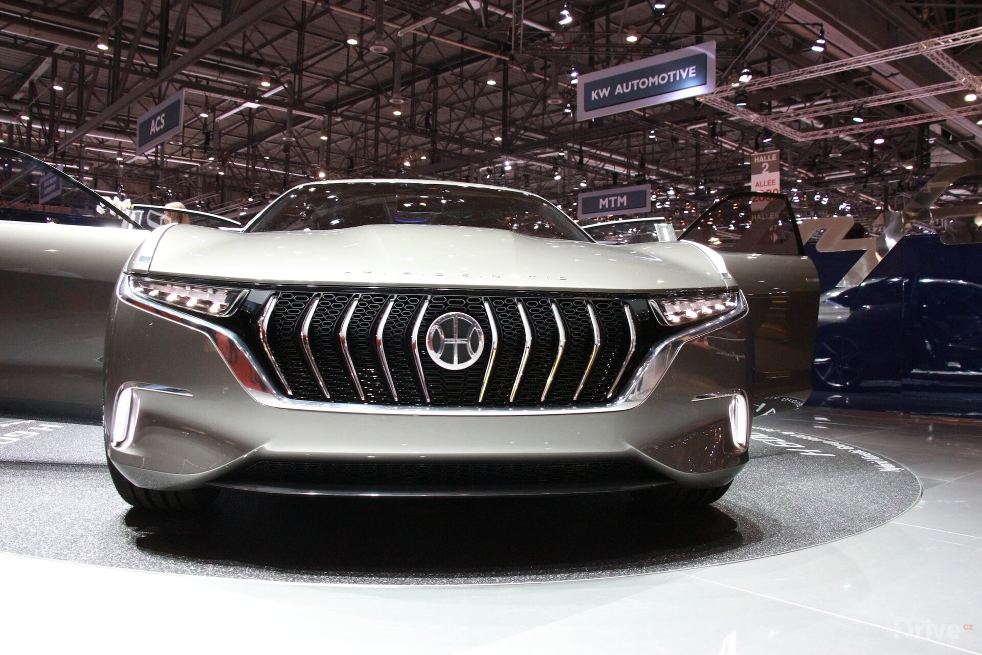 Pininfarina Hybrid Kinetic