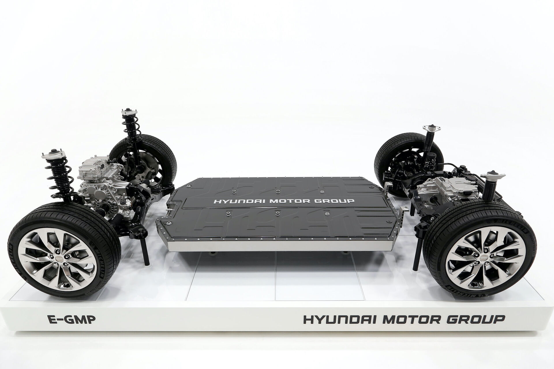 Platforma e-GMP pro elektromobily Hyundai / Kia