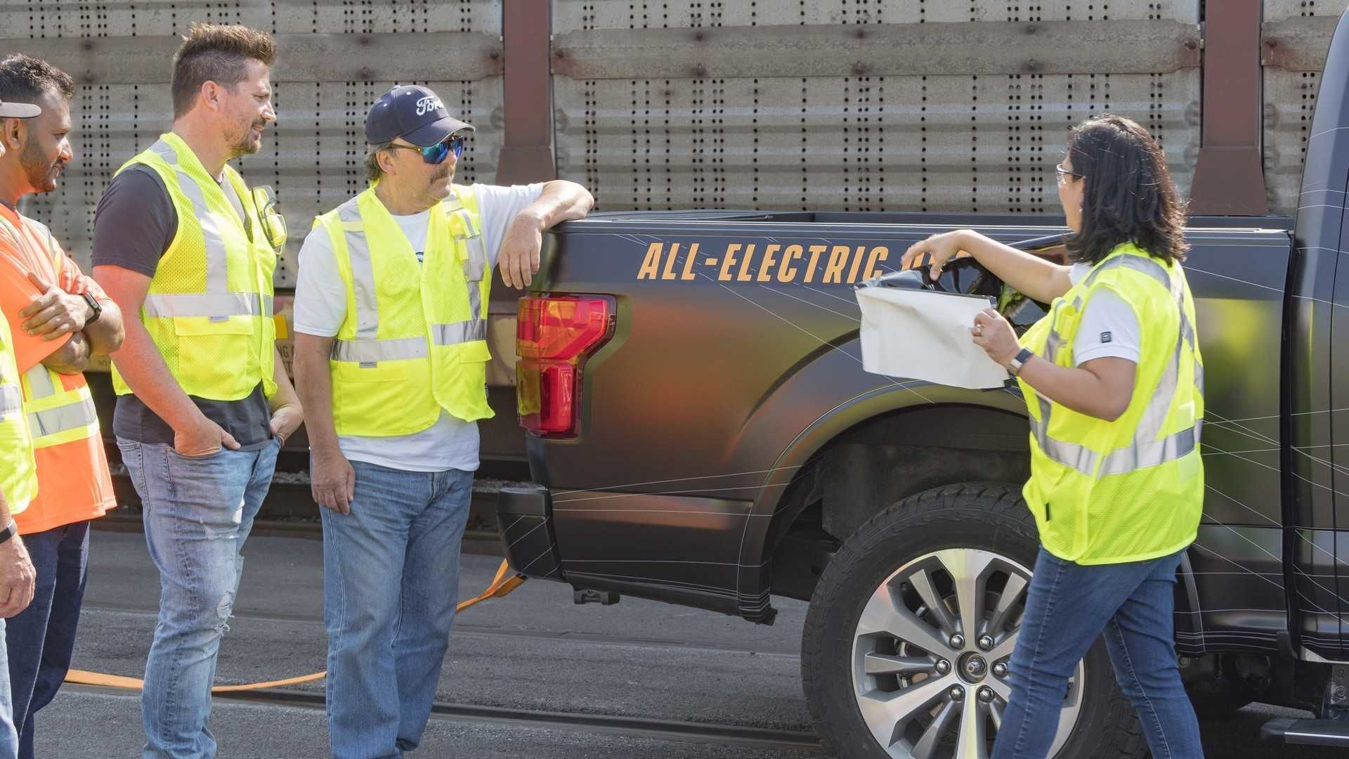 Plně elektrický pick-up Ford F-150