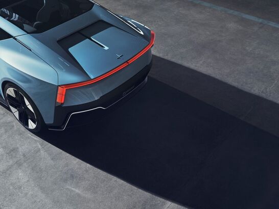 Polestar 02