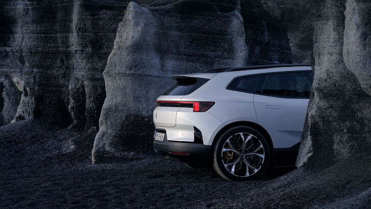 Polestar 4 SUV