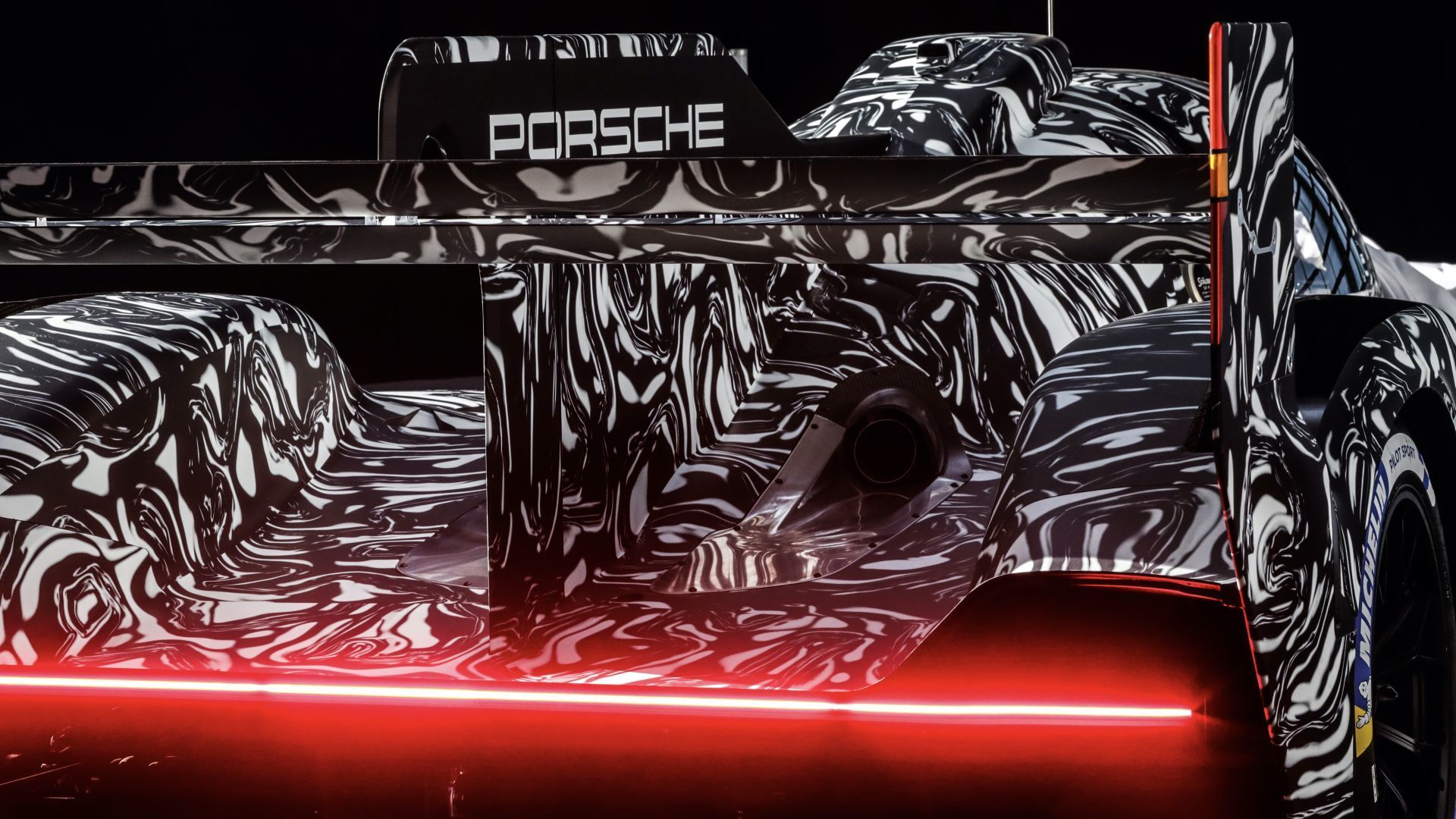 Porsche LMDh prototyp