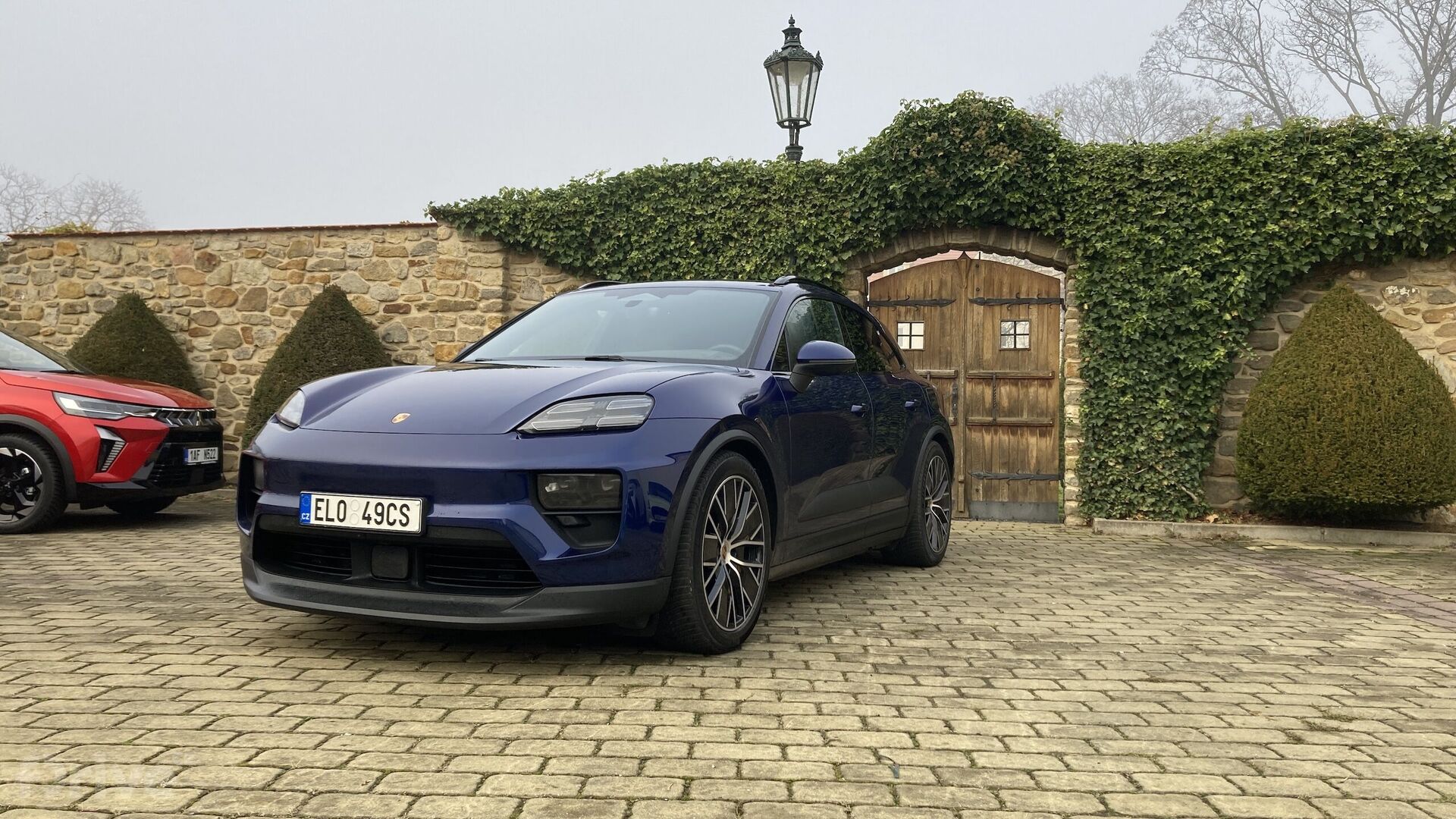 Porsche Macan 4