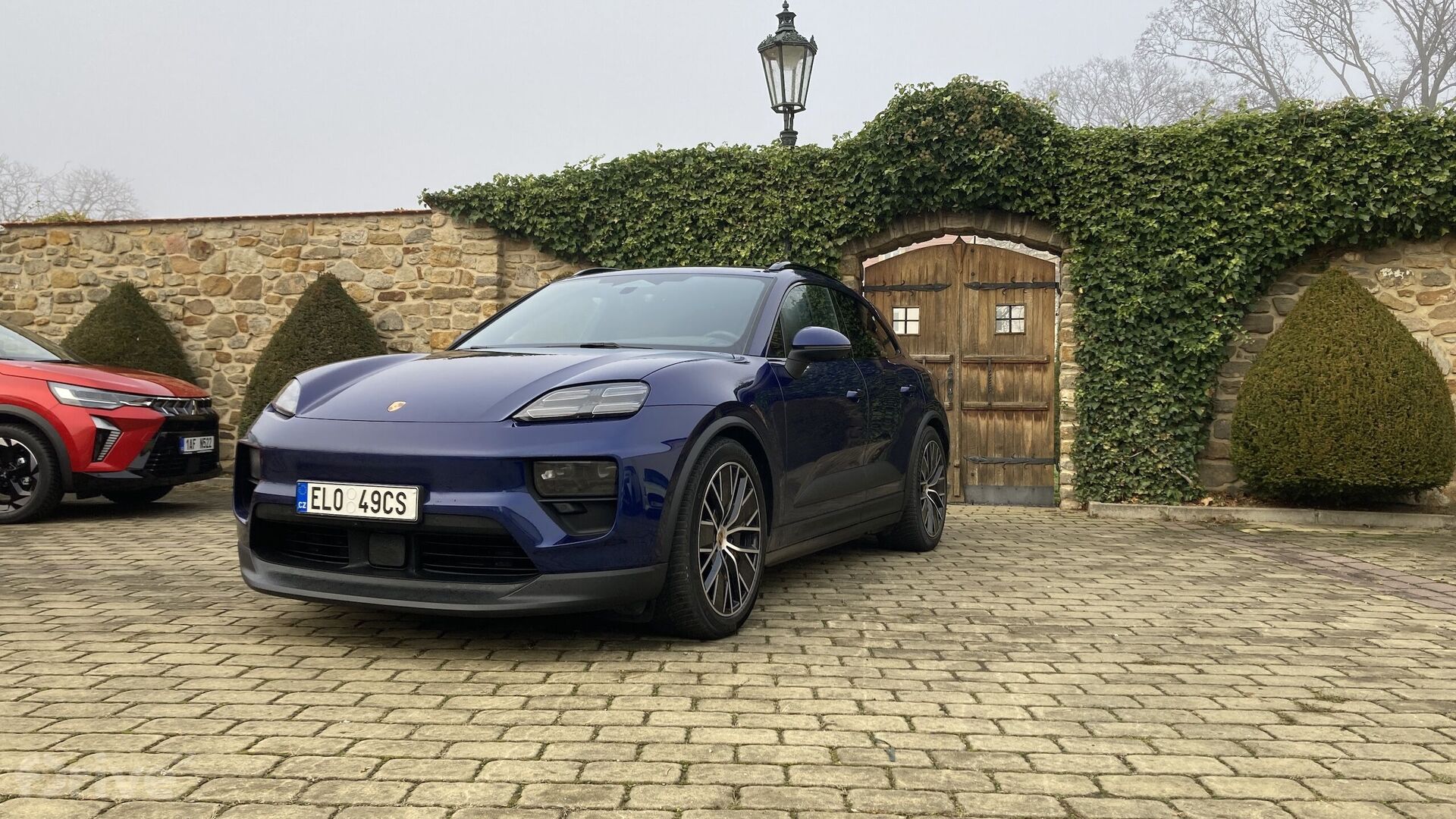 Porsche Macan 4