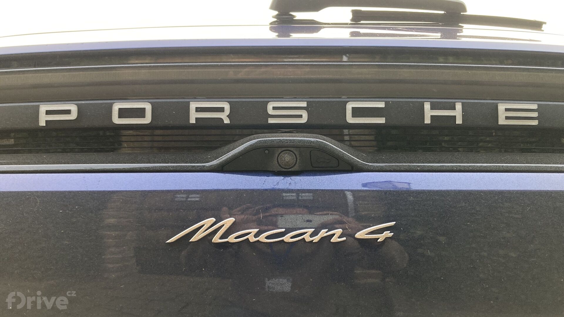 Porsche Macan 4