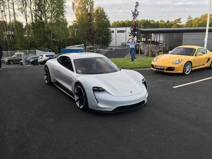 Porsche Mission E (2015)