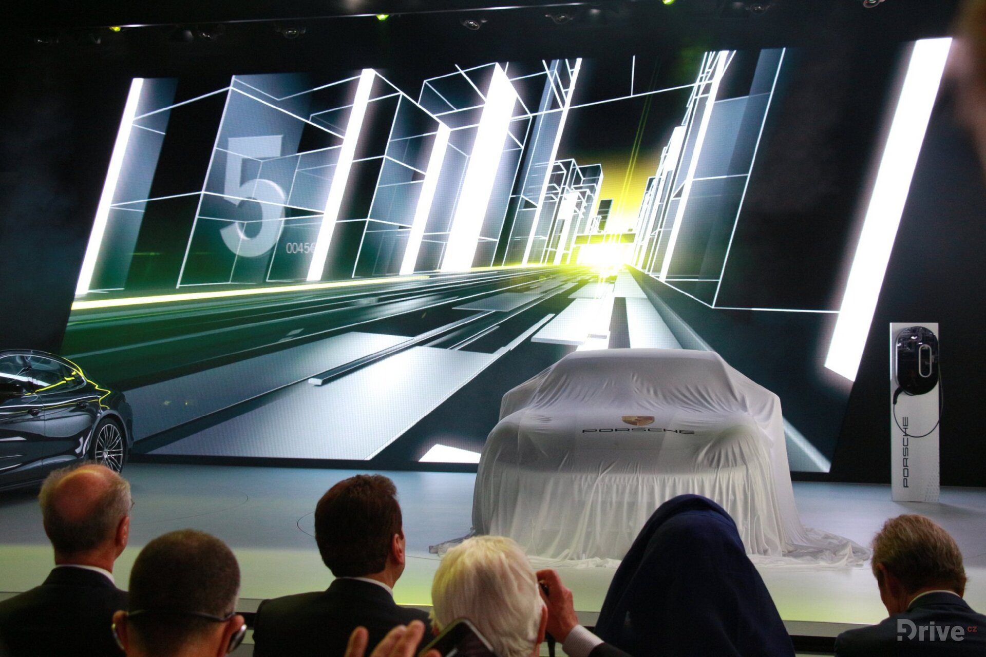 Porsche Panamera 4 E-Hybrid (2016)