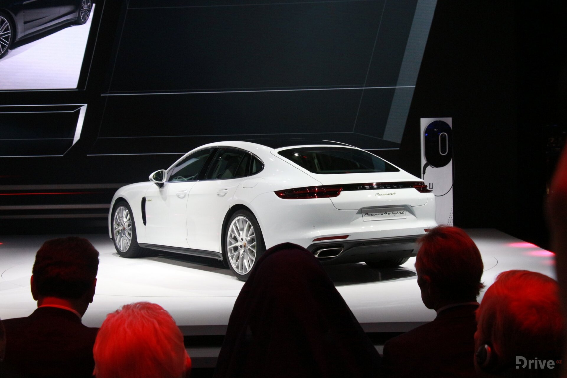 Porsche Panamera 4 E-Hybrid (2016)