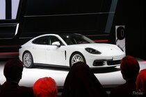 Porsche Panamera 4 E-Hybrid (2016)