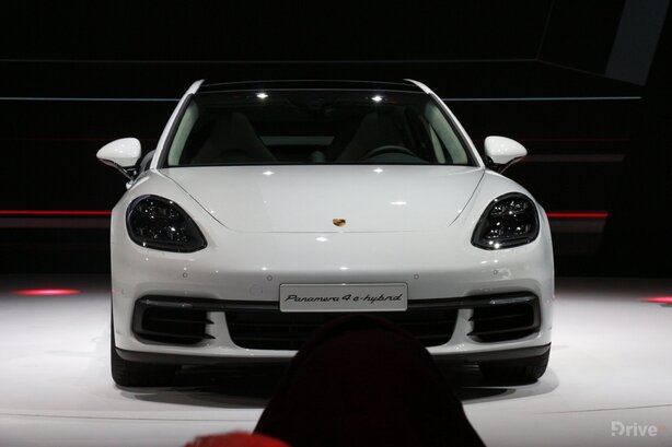 Porsche Panamera 4 E-Hybrid (2016)
