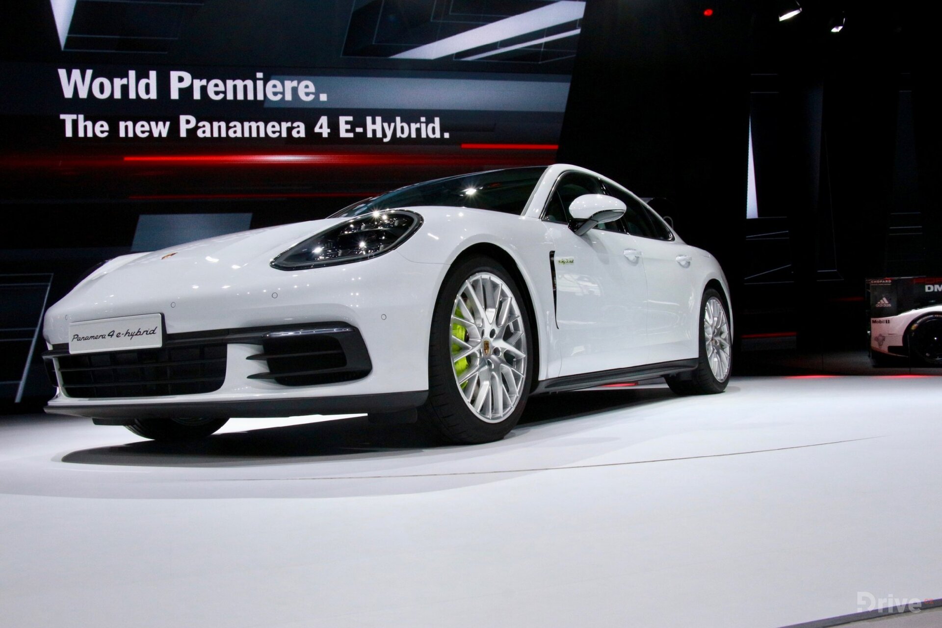 Porsche Panamera 4 E-Hybrid (2016)