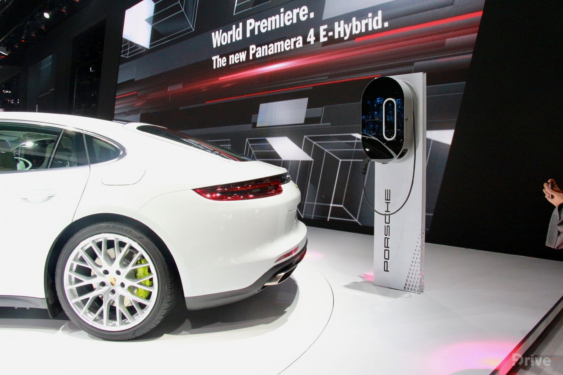 Porsche Panamera 4 E-Hybrid (2016)