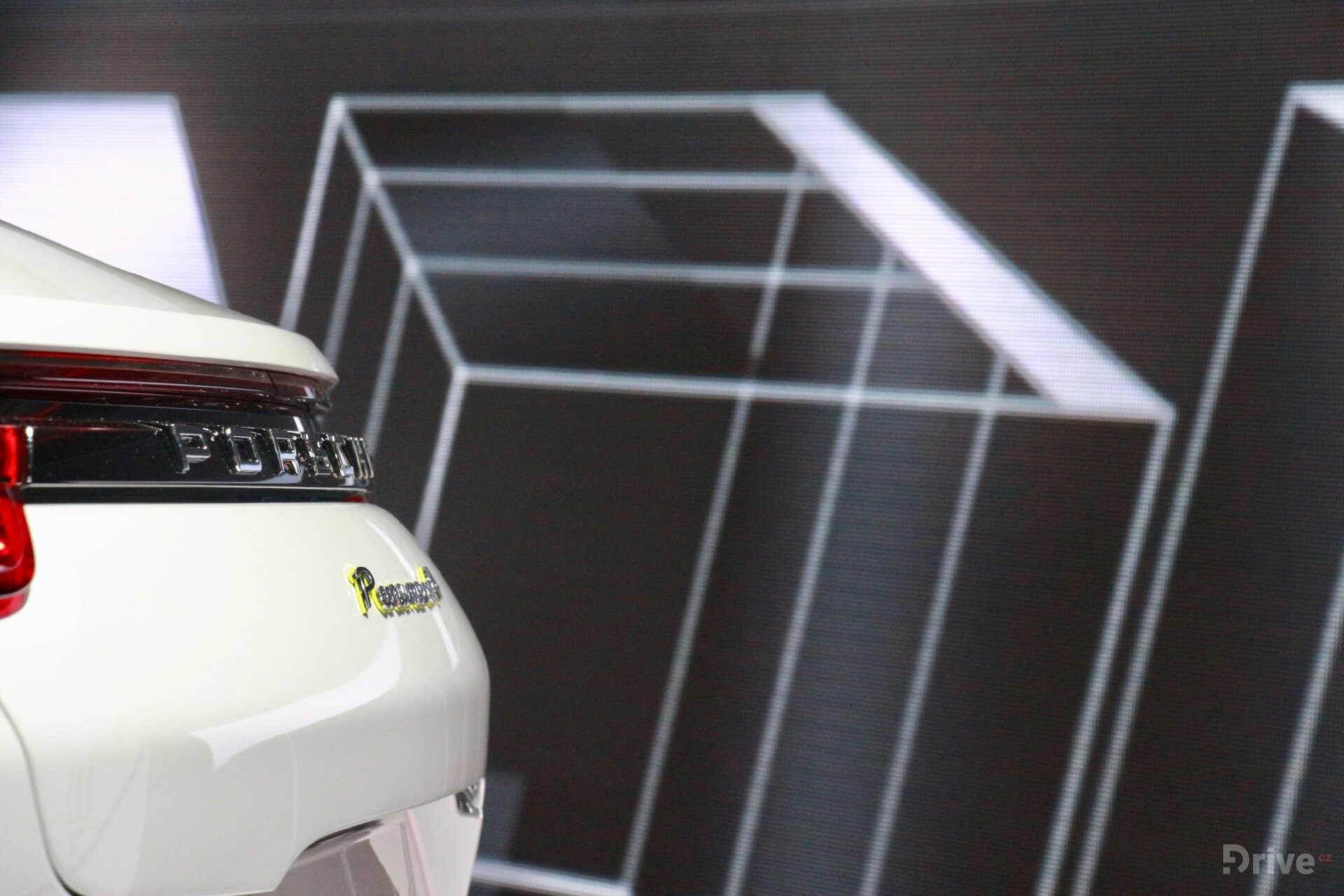 Porsche Panamera 4 E-Hybrid (2016)