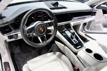 Porsche Panamera 4 E-Hybrid (2016)