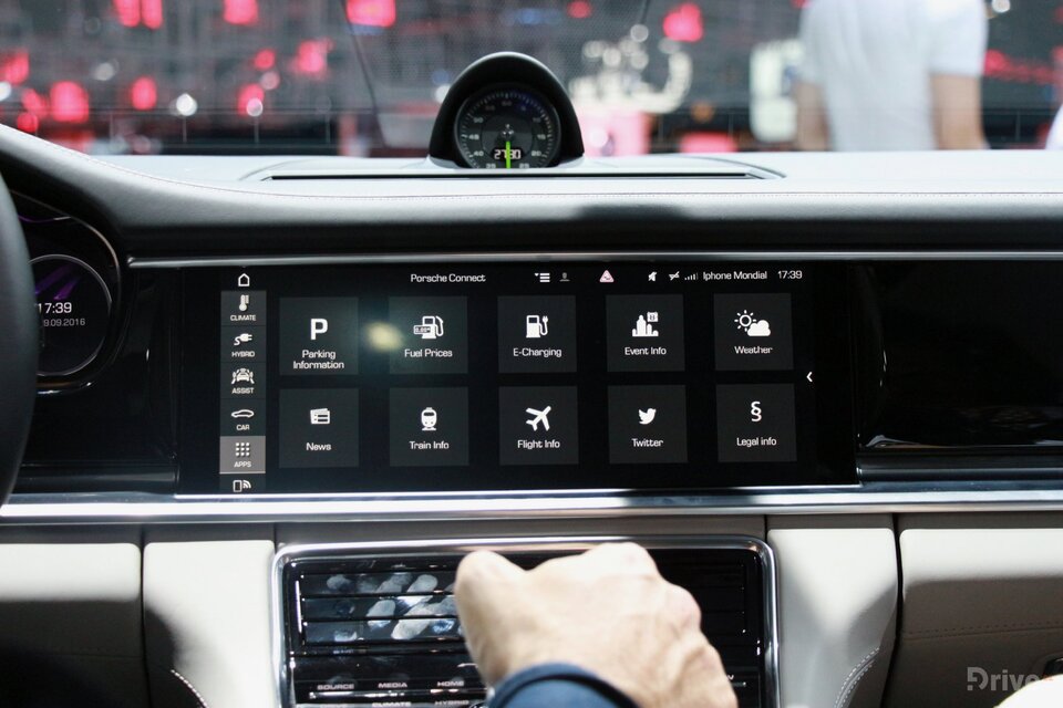 Porsche Panamera 4 E-Hybrid (2016)