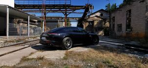 Porsche Panamera 4 E-Hybrid Platinum Edition