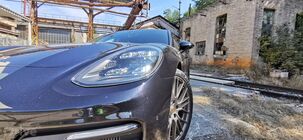 Porsche Panamera 4 E-Hybrid Platinum Edition